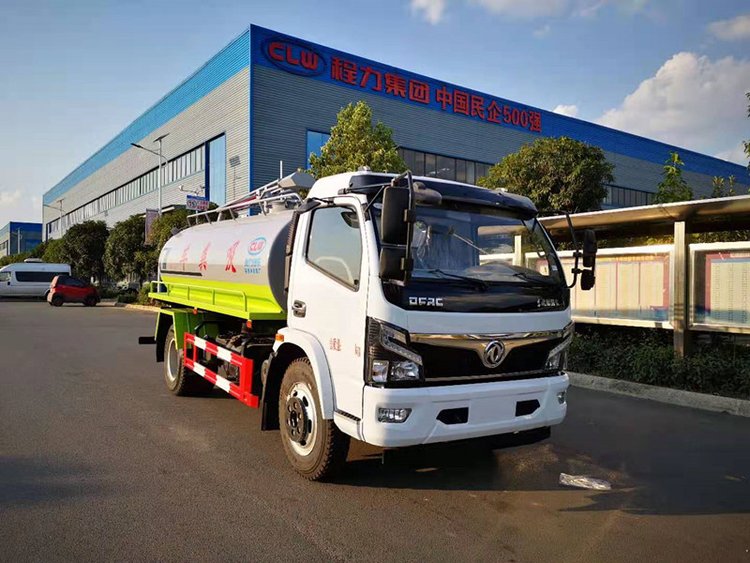 東風小多利卡5方吸糞車